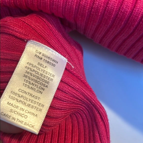 Love Tree Women's Pink Sweater with Faux Fur Collar - Picture 7 of 7